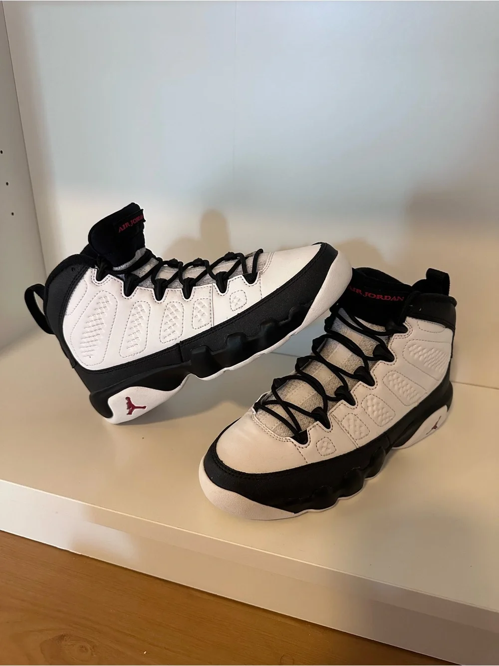Air Jordan 9 Retro OG Space Jam 2016 in boys 4.5Y White and Black Sneakers